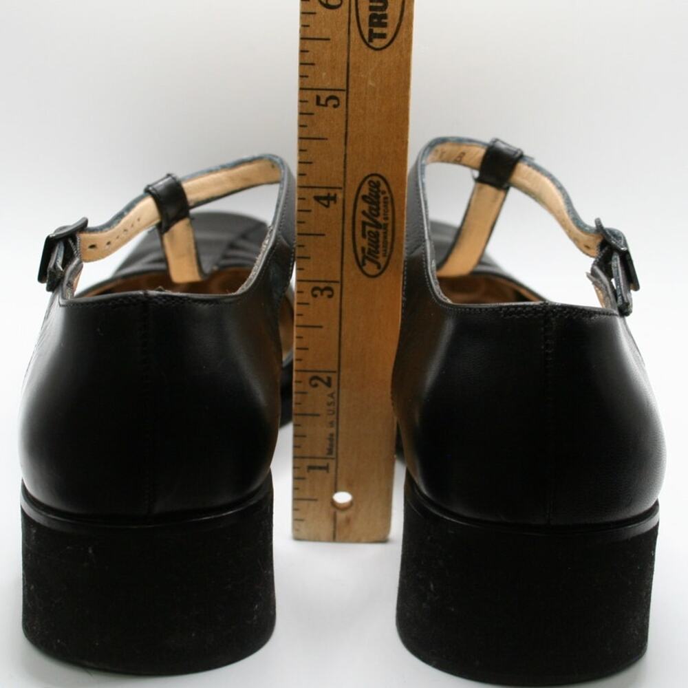 Salvatore Ferragamo Black Leather T-Strap Flats/Sandals, Cutout Design Size 8.5 - Picture 8 of 10